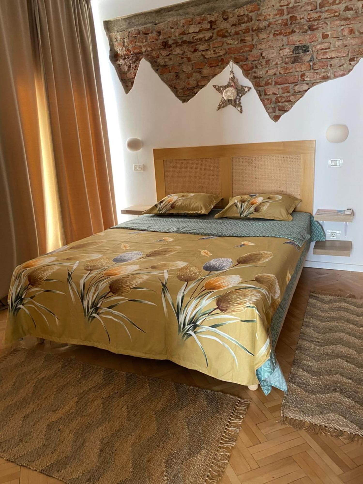 Sweet Cozy Ultracentral Κραϊόβα Εξωτερικό φωτογραφία